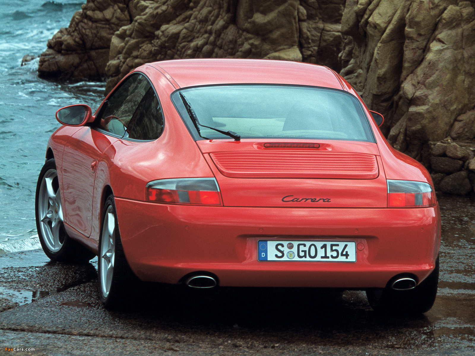 Pictures of Porsche 911 Carrera Coupe (996) 2001–04 (1600 x 1200)