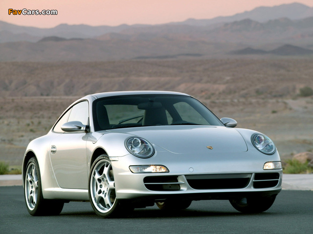 Pictures of Porsche 911 Carrera Coupe US-spec (997) 2005–08 (640 x 480)