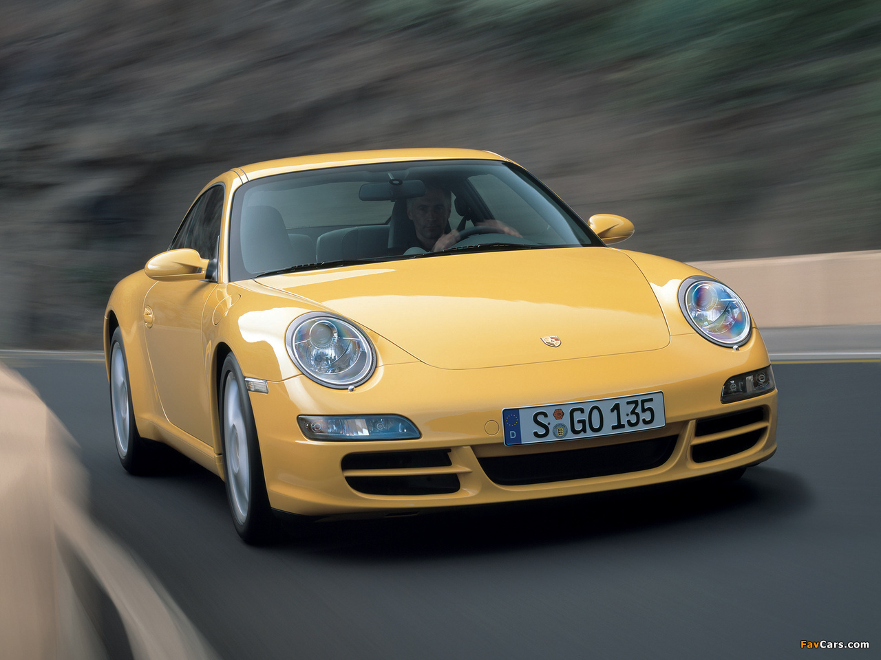 Pictures of Porsche 911 Carrera Coupe (997) 2005–08 (1280 x 960)