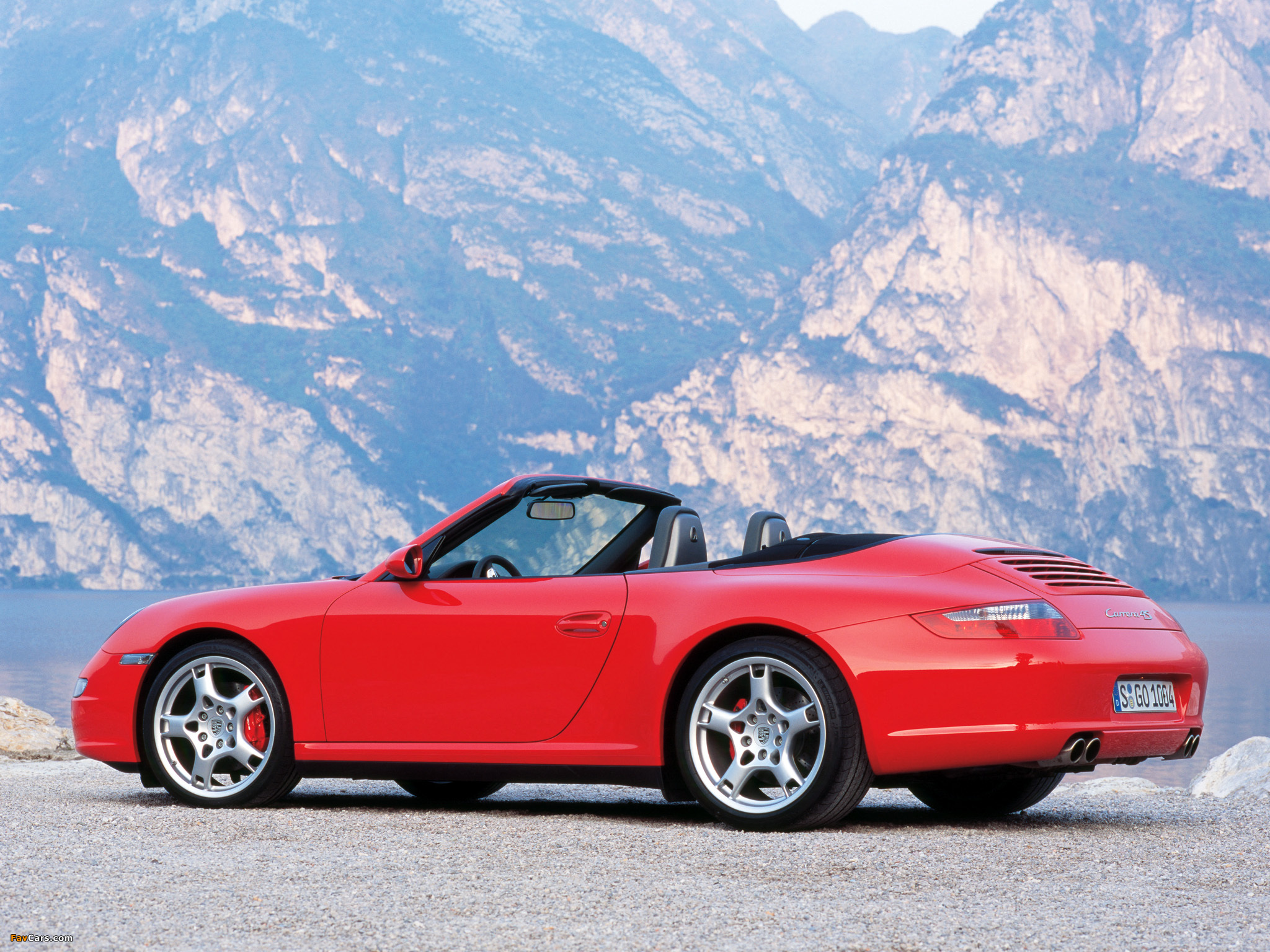 Pictures of Porsche 911 Carrera 4S Cabriolet (997) 2006–08 (2048 x 1536)