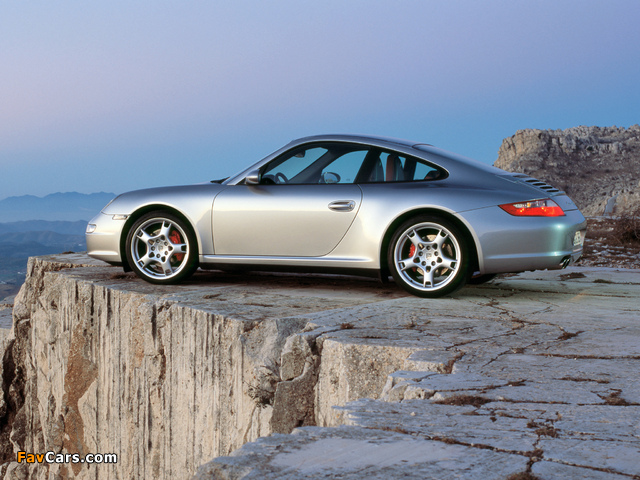 Pictures of Porsche 911 Carrera 4S Coupe (997) 2006–08 (640 x 480)