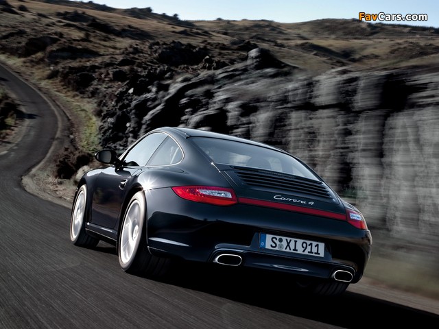 Pictures of Porsche 911 Carrera 4 Coupe (997) 2008–12 (640 x 480)