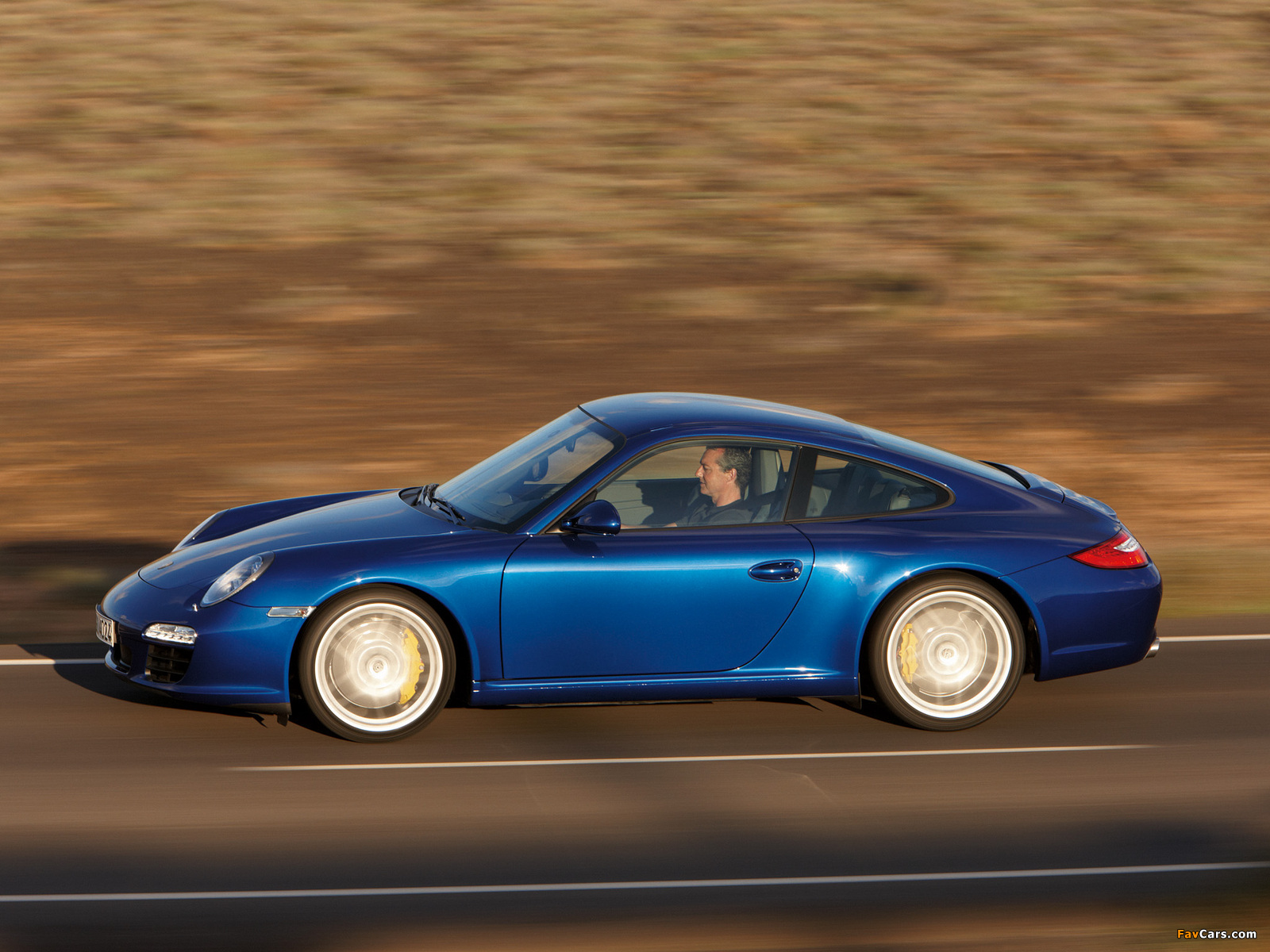 Pictures of Porsche 911 Carrera S Coupe (997) 2008–11 (1600 x 1200)