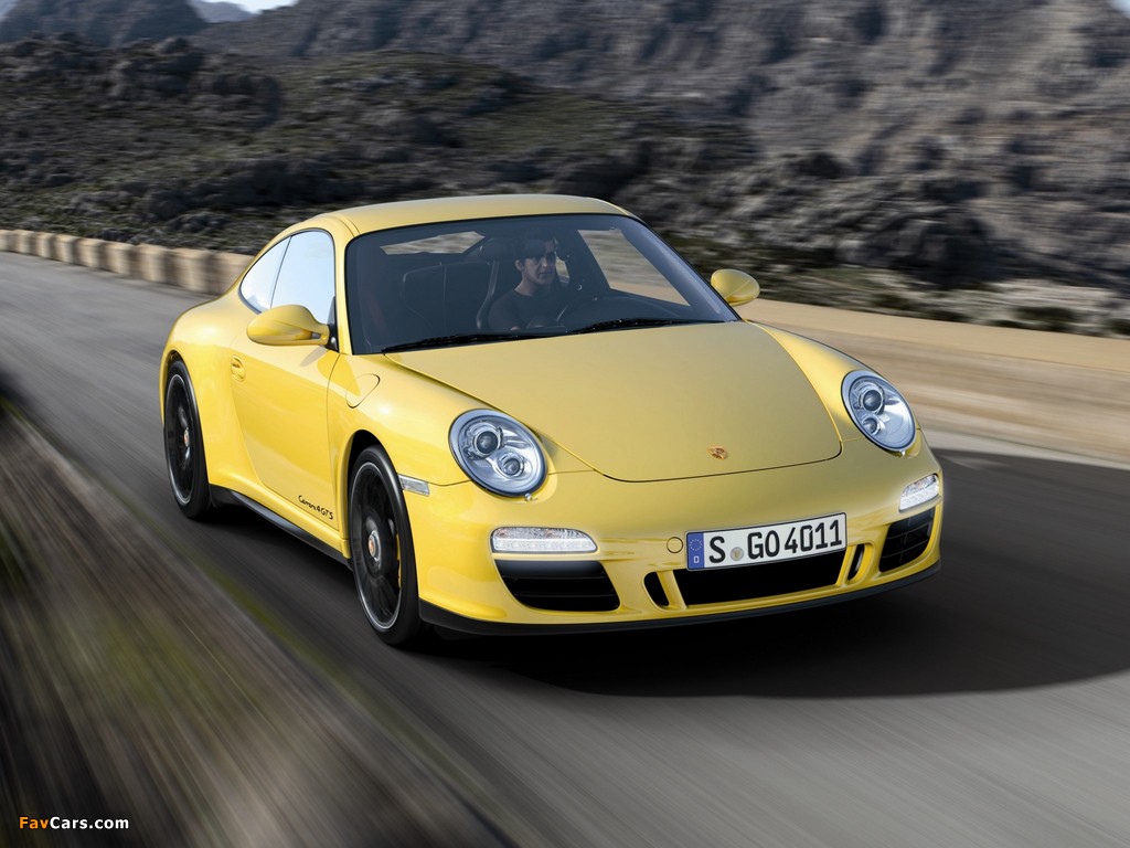 Pictures of Porsche 911 Carrera 4 GTS Coupe (997) 2011–12 (1024 x 768)
