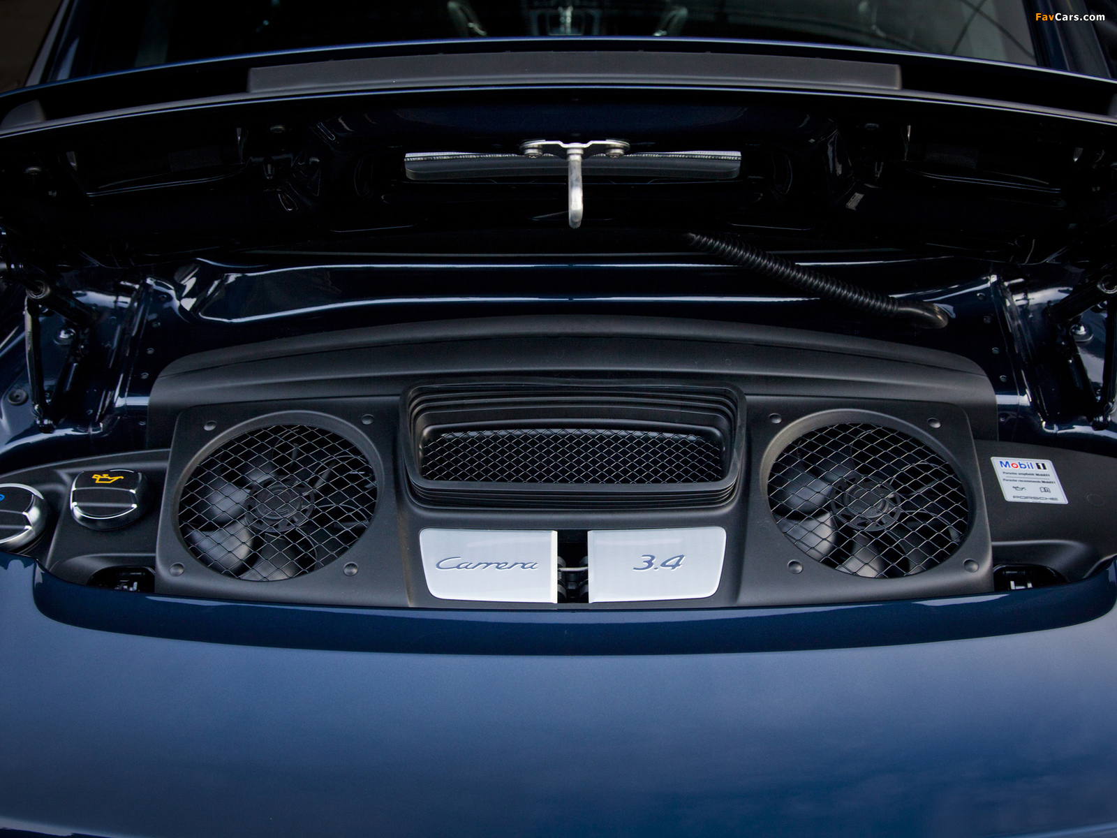 Pictures of Porsche 911 Carrera Coupe UK-spec (991) 2011 (1600 x 1200)