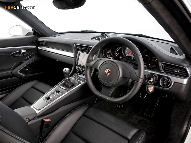 Pictures of Porsche 911 Carrera 4 Coupe UK-spec (991) 2012 (640 x 480)