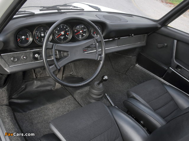 Porsche 911 Carrera RS 2.7 Touring (911) 1972–73 pictures (640 x 480)
