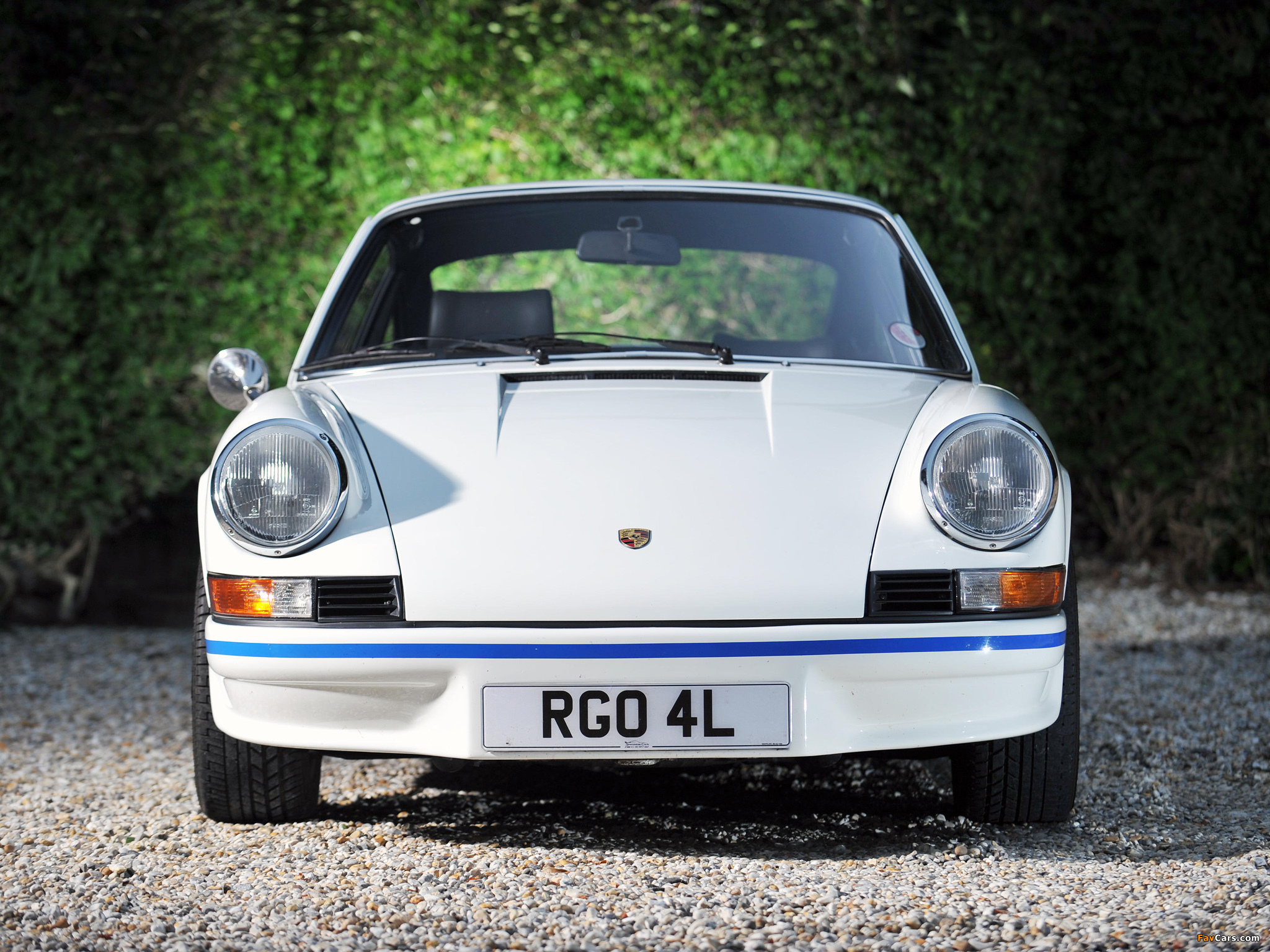 Porsche 911 Carrera RS 2.7 Sport UK-spec (911) 1972–73 wallpapers (2048 x 1536)