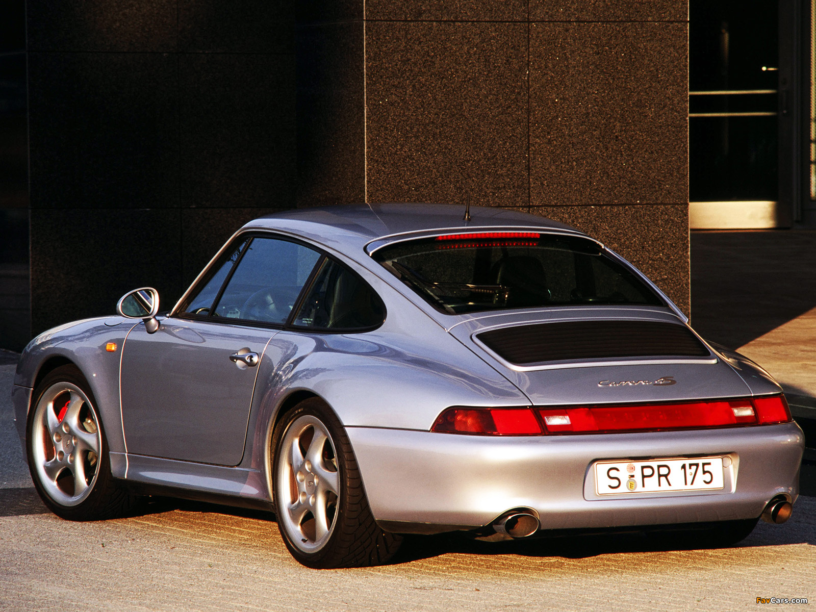 Porsche 911 Carrera 4S 3.6 Coupe (993) 1995–98 wallpapers (1600 x 1200)