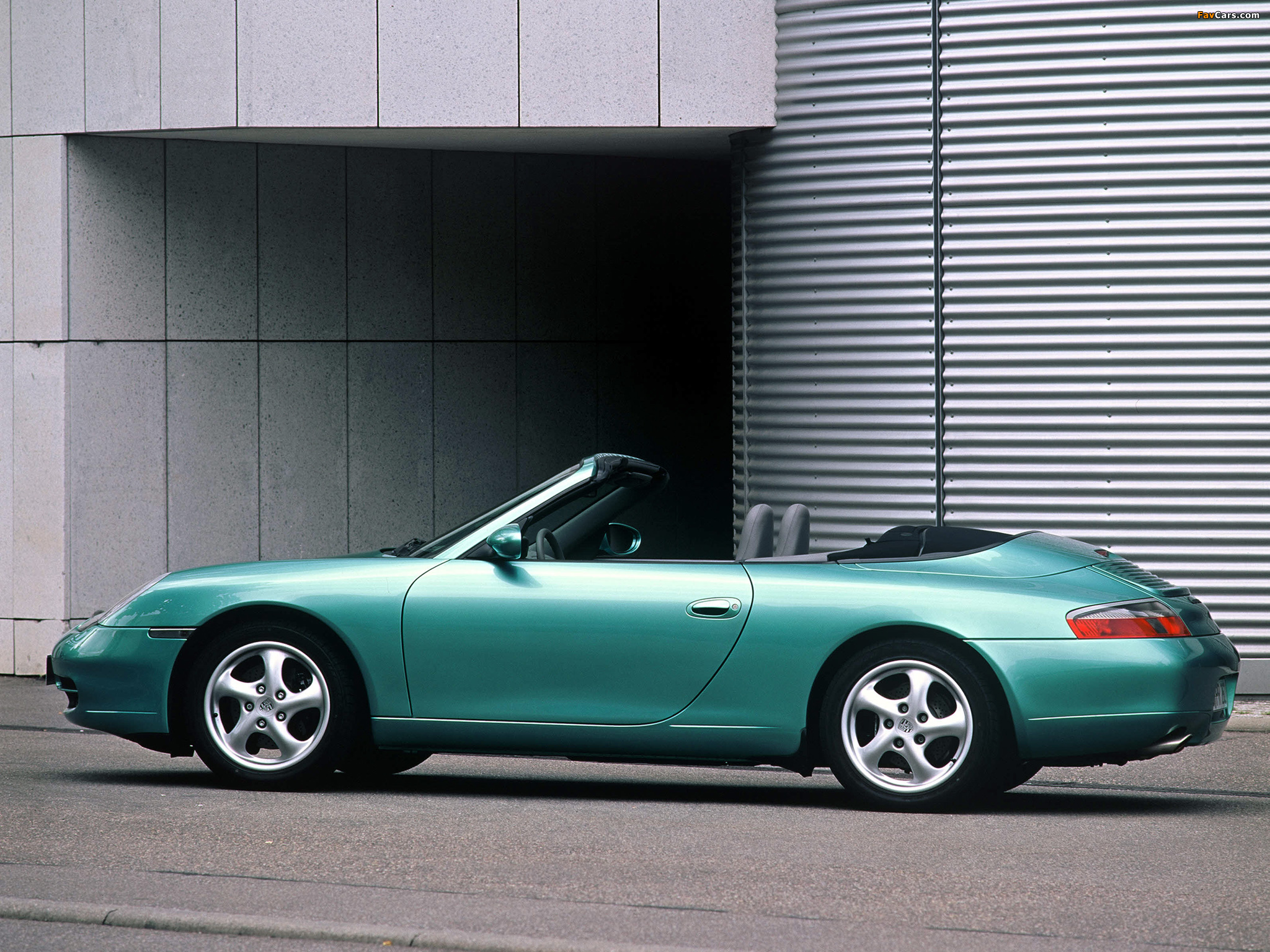 Porsche 911 Carrera Cabriolet (996) 1998–2001 wallpapers (2048 x 1536)