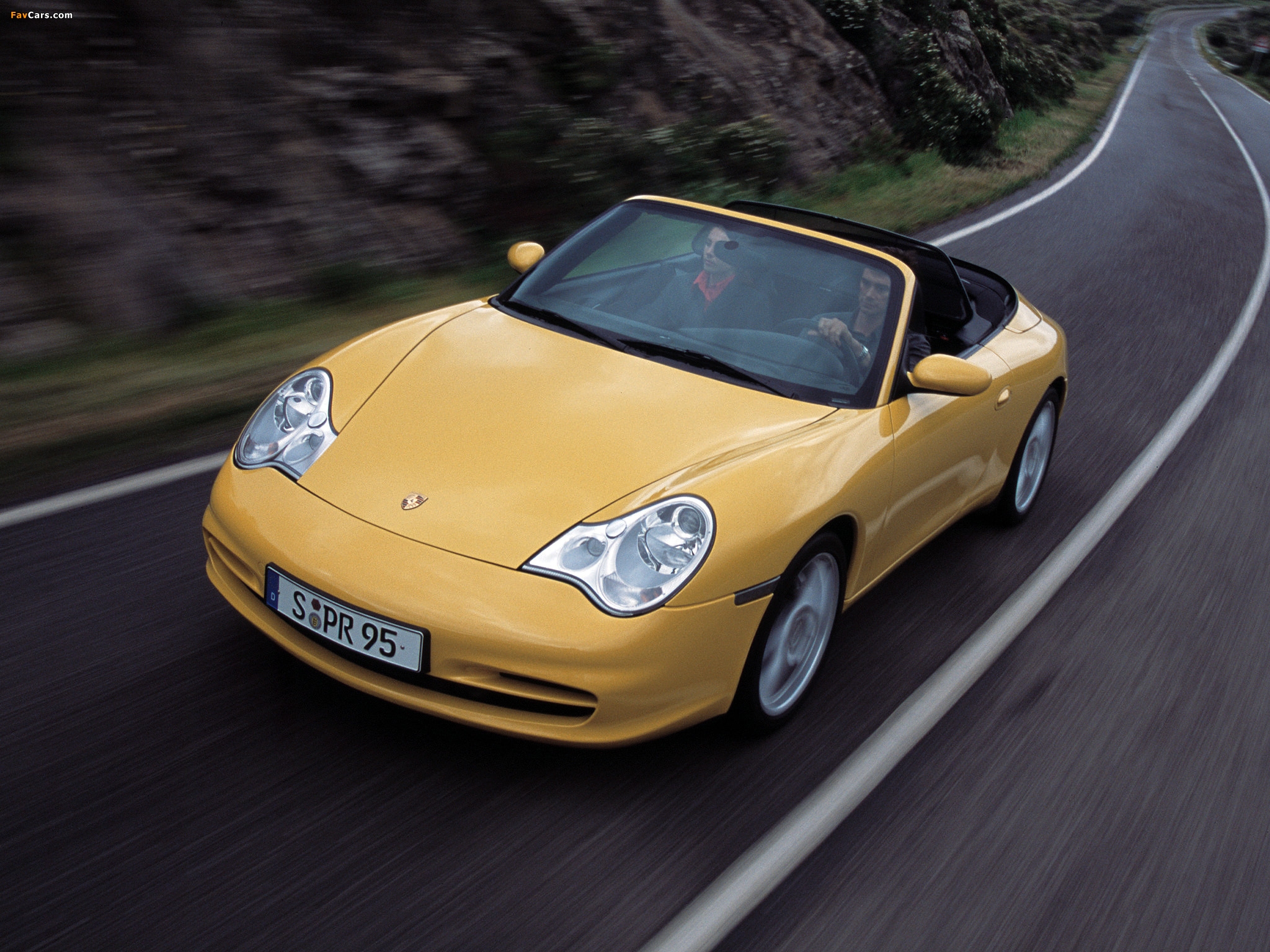 Porsche 911 Carrera 4 Cabriolet (996) 2001–04 images (2048 x 1536)