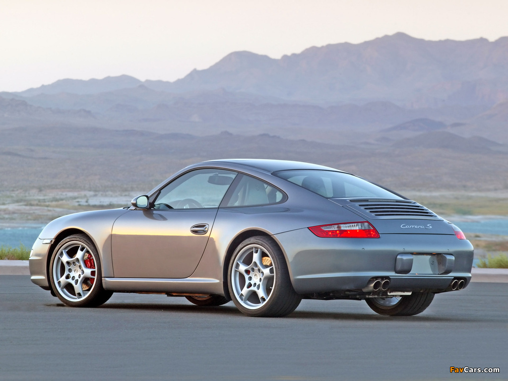 Porsche 911 Carrera S Coupe US-spec (997) 2005–08 images (1024 x 768)