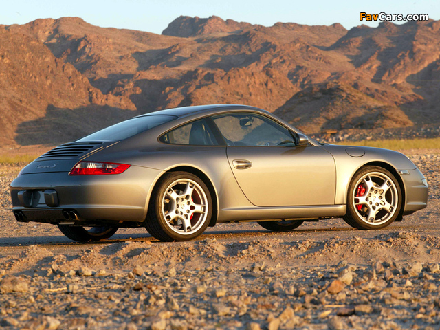 Porsche 911 Carrera S Coupe US-spec (997) 2005–08 images (640 x 480)