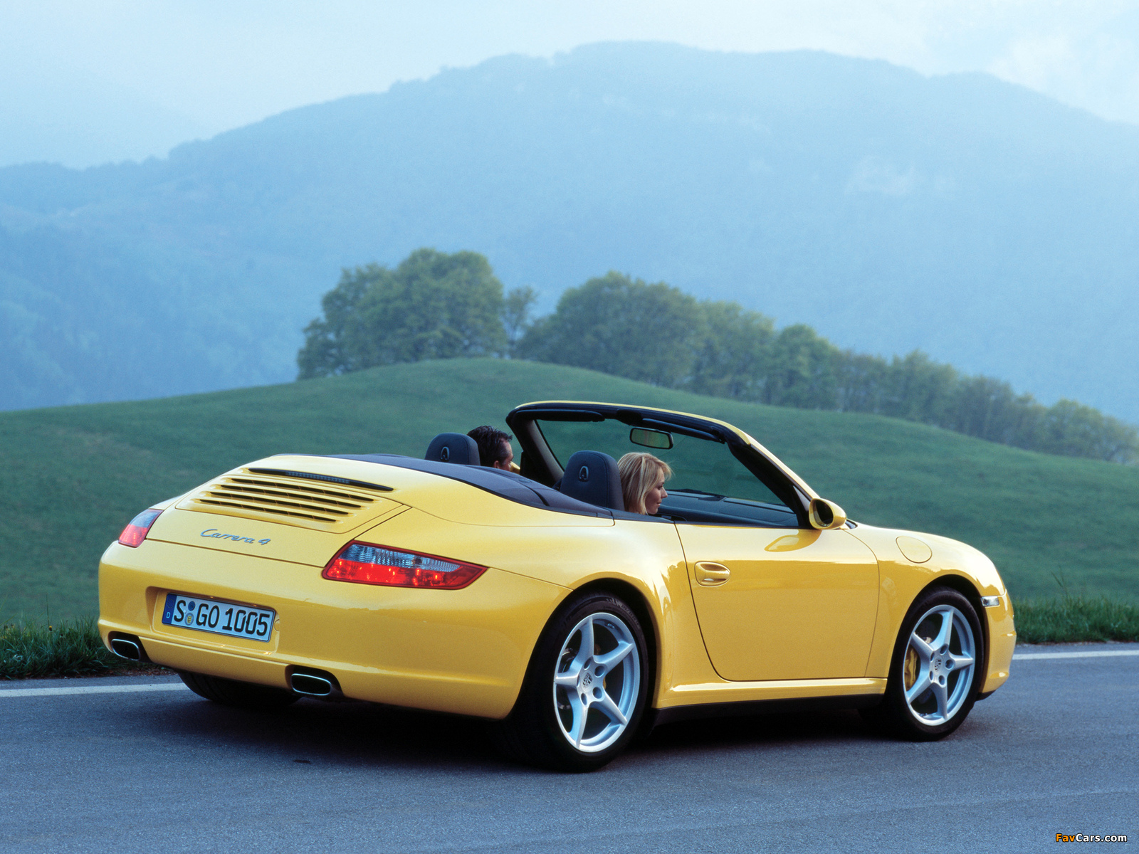 Porsche 911 Carrera 4 Cabriolet (997) 2006–08 photos (1600 x 1200)