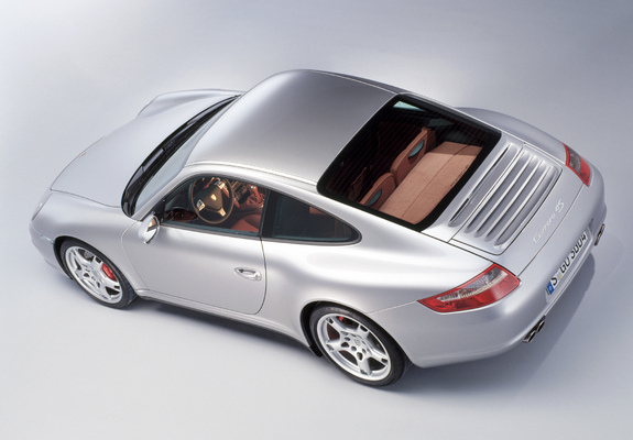 Porsche 911 Carrera 4S Coupe (997) 2006–08 photos