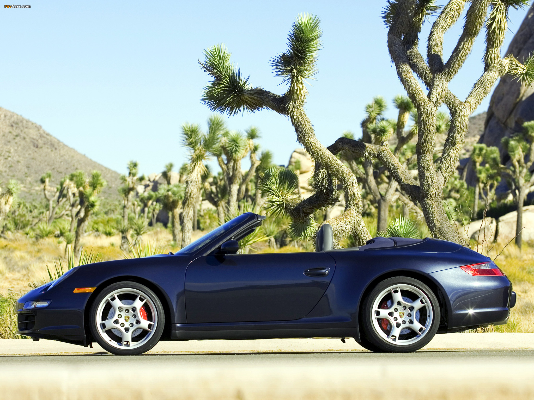 Porsche 911 Carrera 4S Cabriolet US-spec (997) 2006–08 pictures (2048 x 1536)