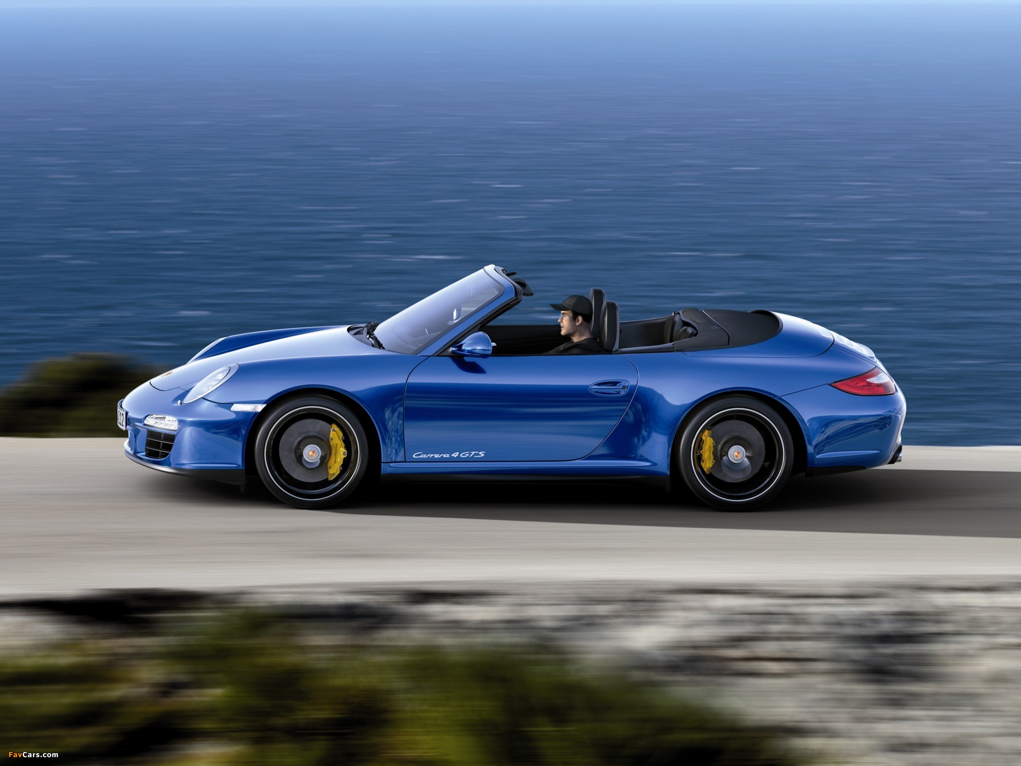 Porsche 911 Carrera 4 GTS Cabriolet (997) 2011–12 images (2048 x 1536)