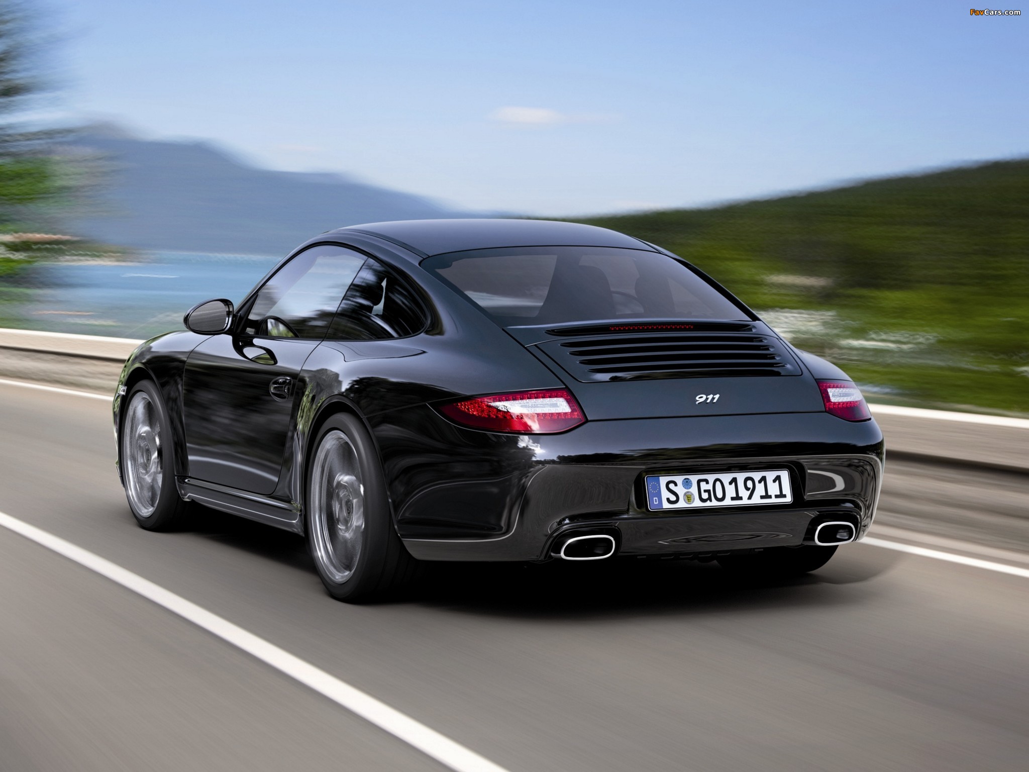 Porsche 911 Coupe Black Edition (997) 2011–12 pictures (2048 x 1536)