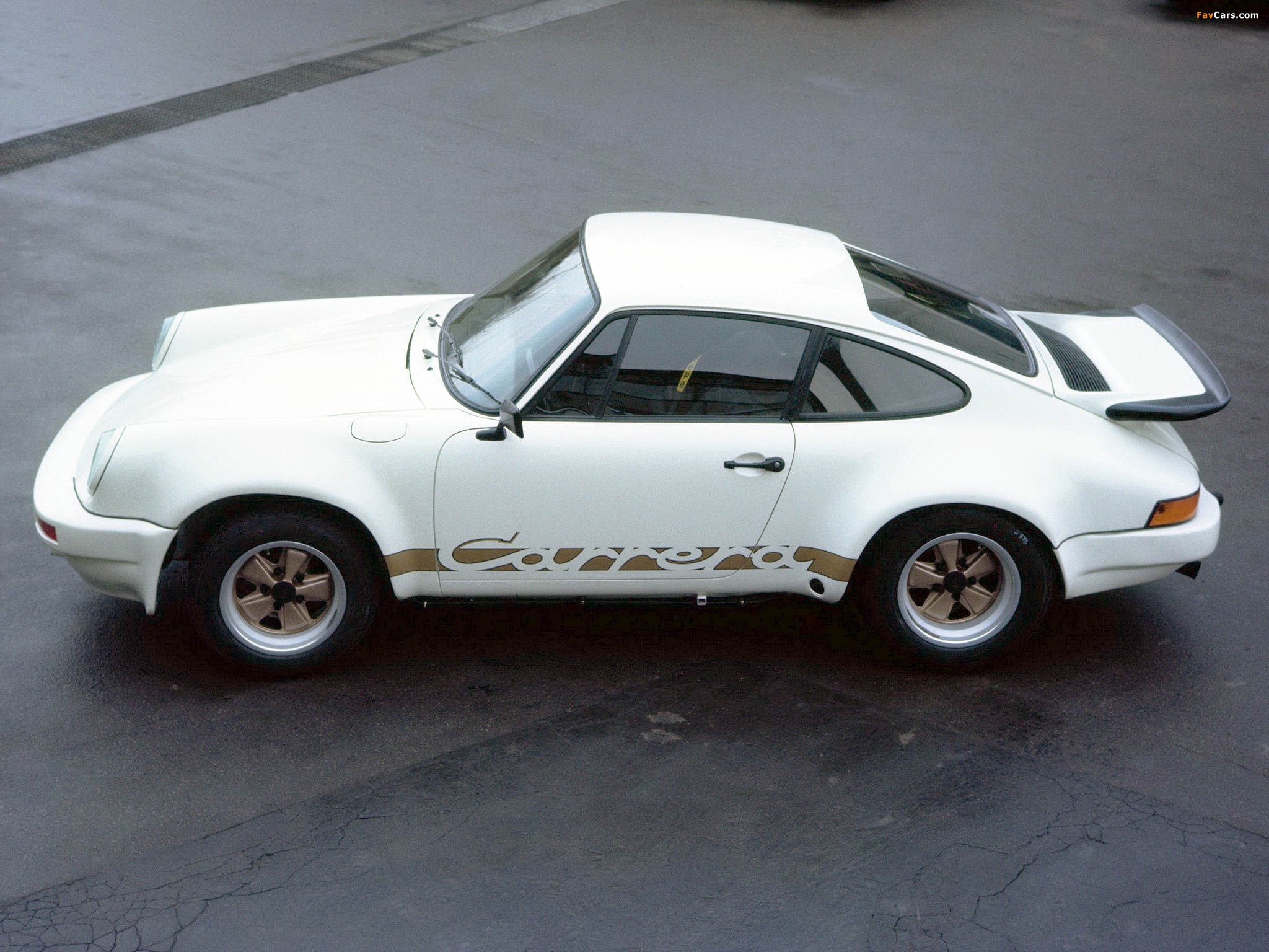Porsche 911 Carrera RS 3.0 Coupe (911) 1974 wallpapers (2048 x 1536)
