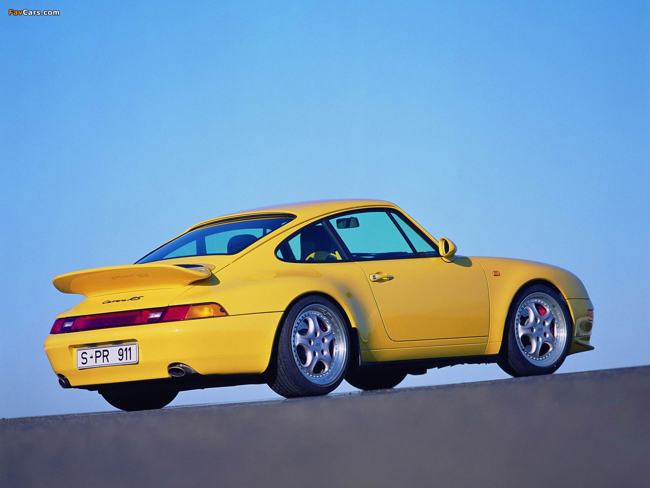 Porsche 911 Carrera RS 3.8 Coupe (993) 1995–97 wallpapers (1280 x 960)