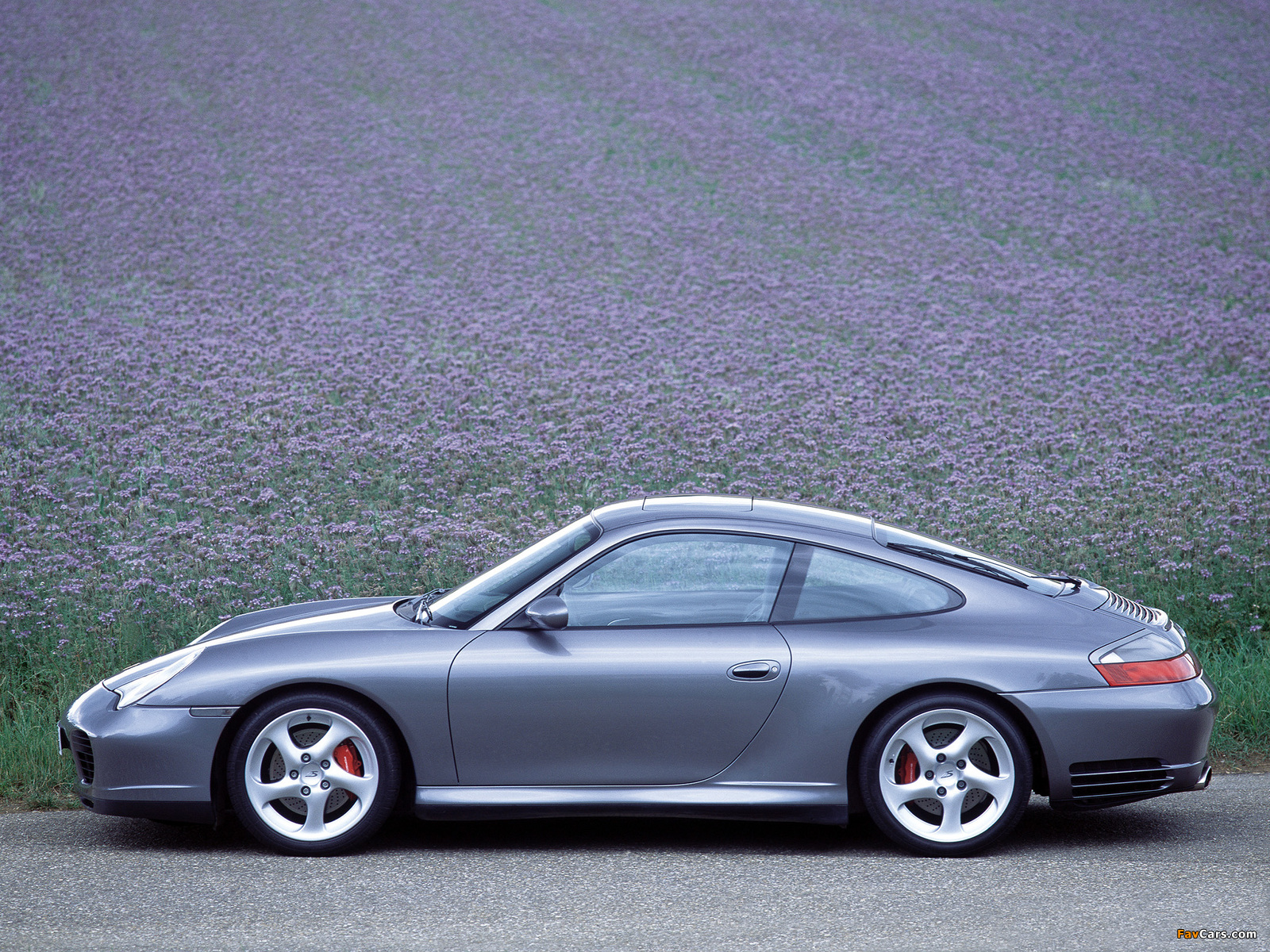 Porsche 911 Carrera 4S Coupe (996) 2001–04 wallpapers (1600 x 1200)