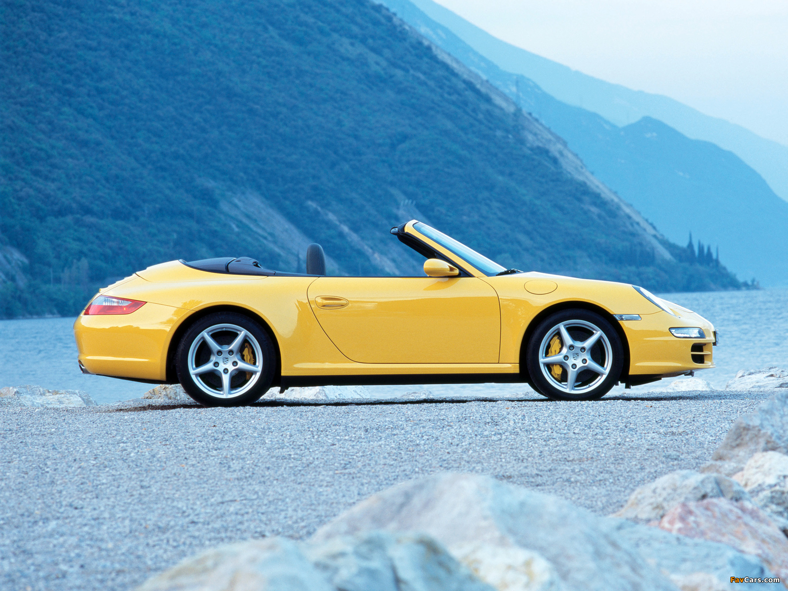 Porsche 911 Carrera 4 Cabriolet (997) 2006–08 wallpapers (1600 x 1200)