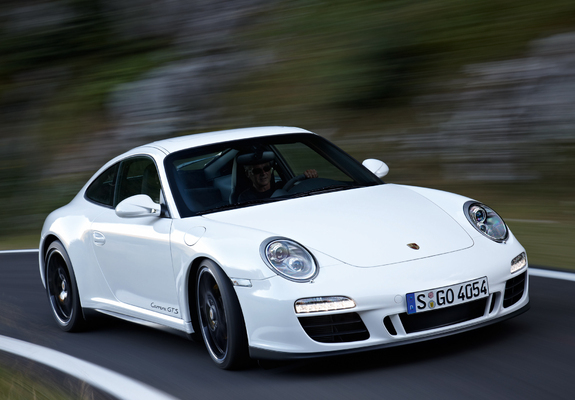 Porsche 911 Carrera GTS Coupe (997) 2010–11 wallpapers