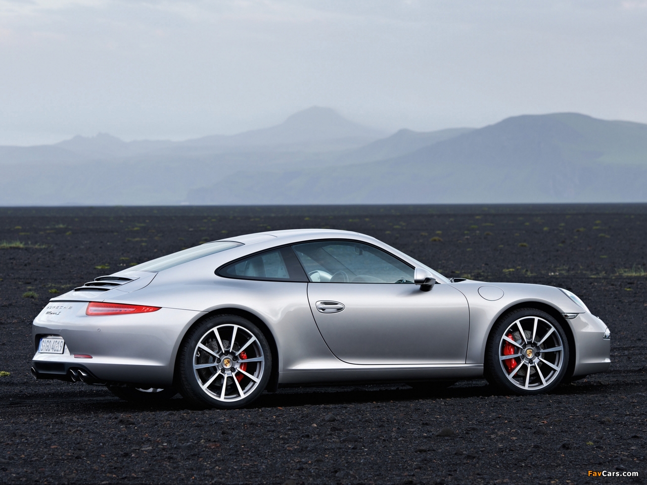 Porsche 911 Carrera S Coupe (991) 2011 wallpapers (1280 x 960)