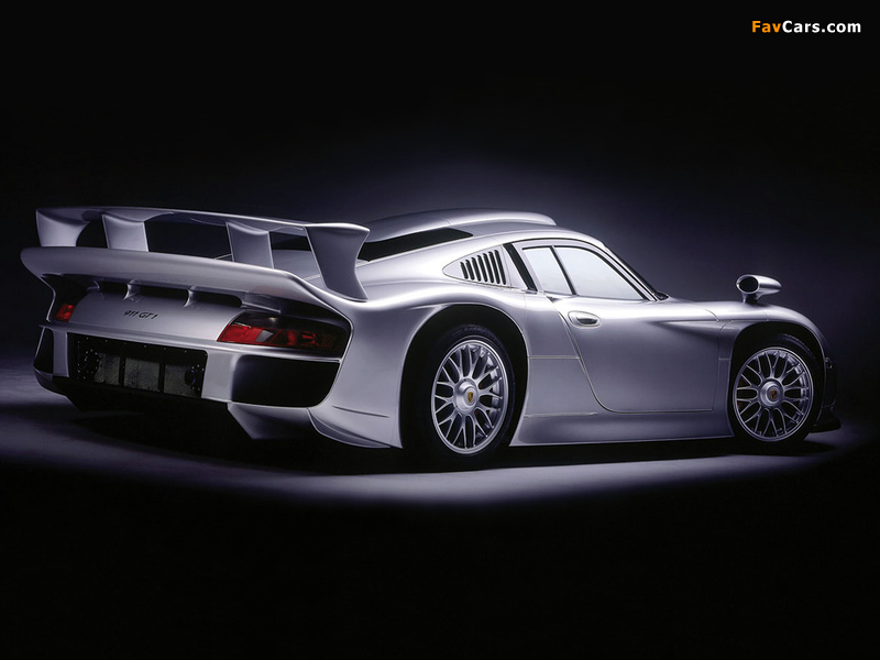 Images of Porsche 911 GT1 Strabenversion (996) 1997 (800 x 600)