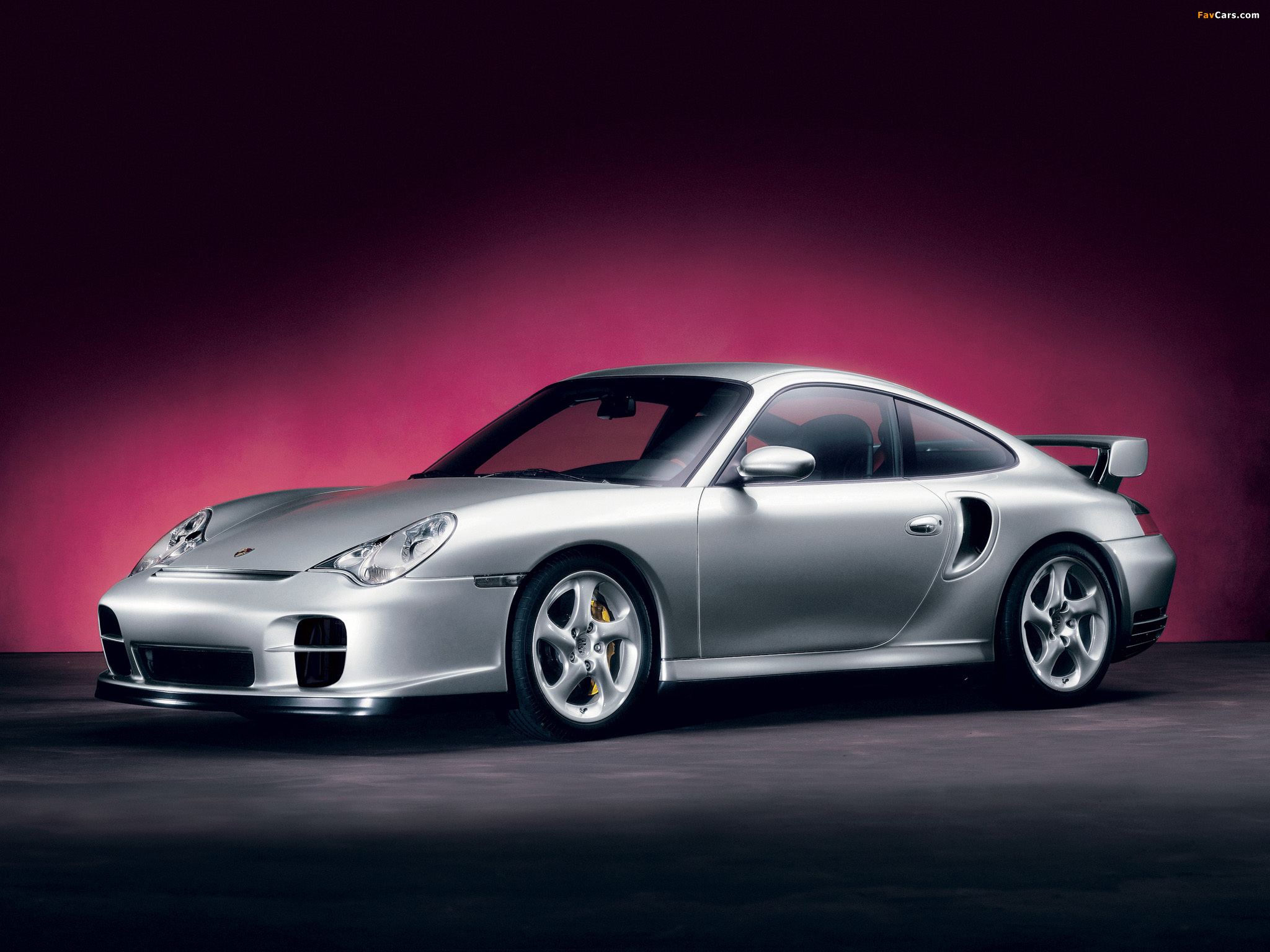 Photos of Porsche 911 GT2 (996) 2001–03 (2048 x 1536)