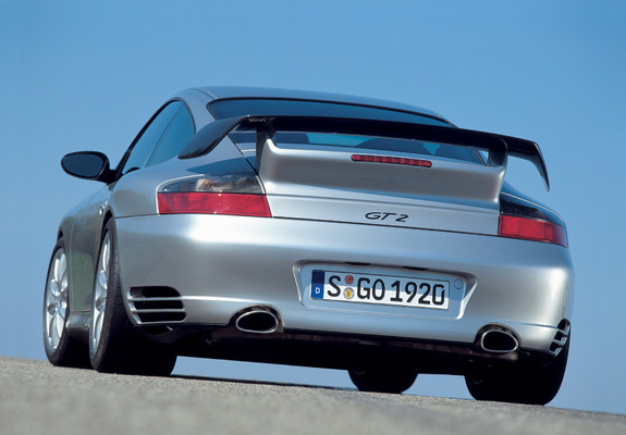 Photos of Porsche 911 GT2 (996) 2004–05
