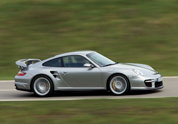 Photos of Porsche 911 GT2 (997) 2007–10
