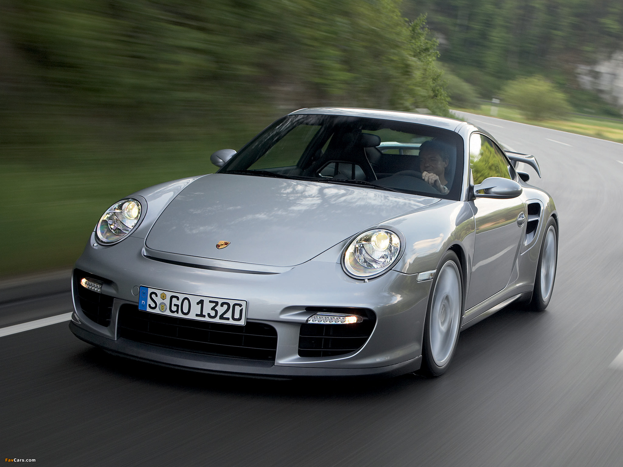Pictures of Porsche 911 GT2 (997) 2007–10 (2048 x 1536)