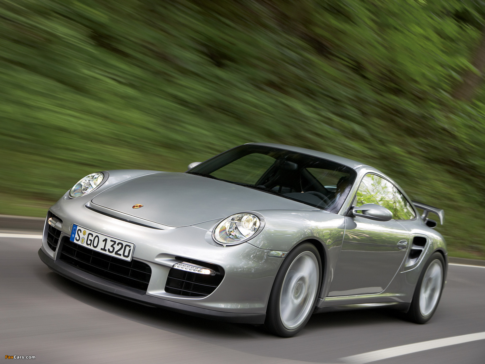 Pictures of Porsche 911 GT2 (997) 2007–10 (1600 x 1200)