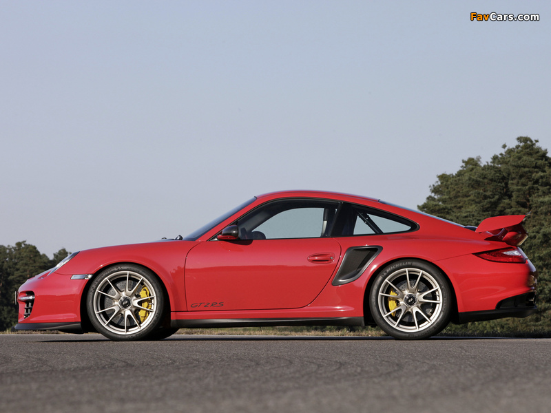 Pictures of Porsche 911 GT2 RS (997) 2010–11 (800 x 600)