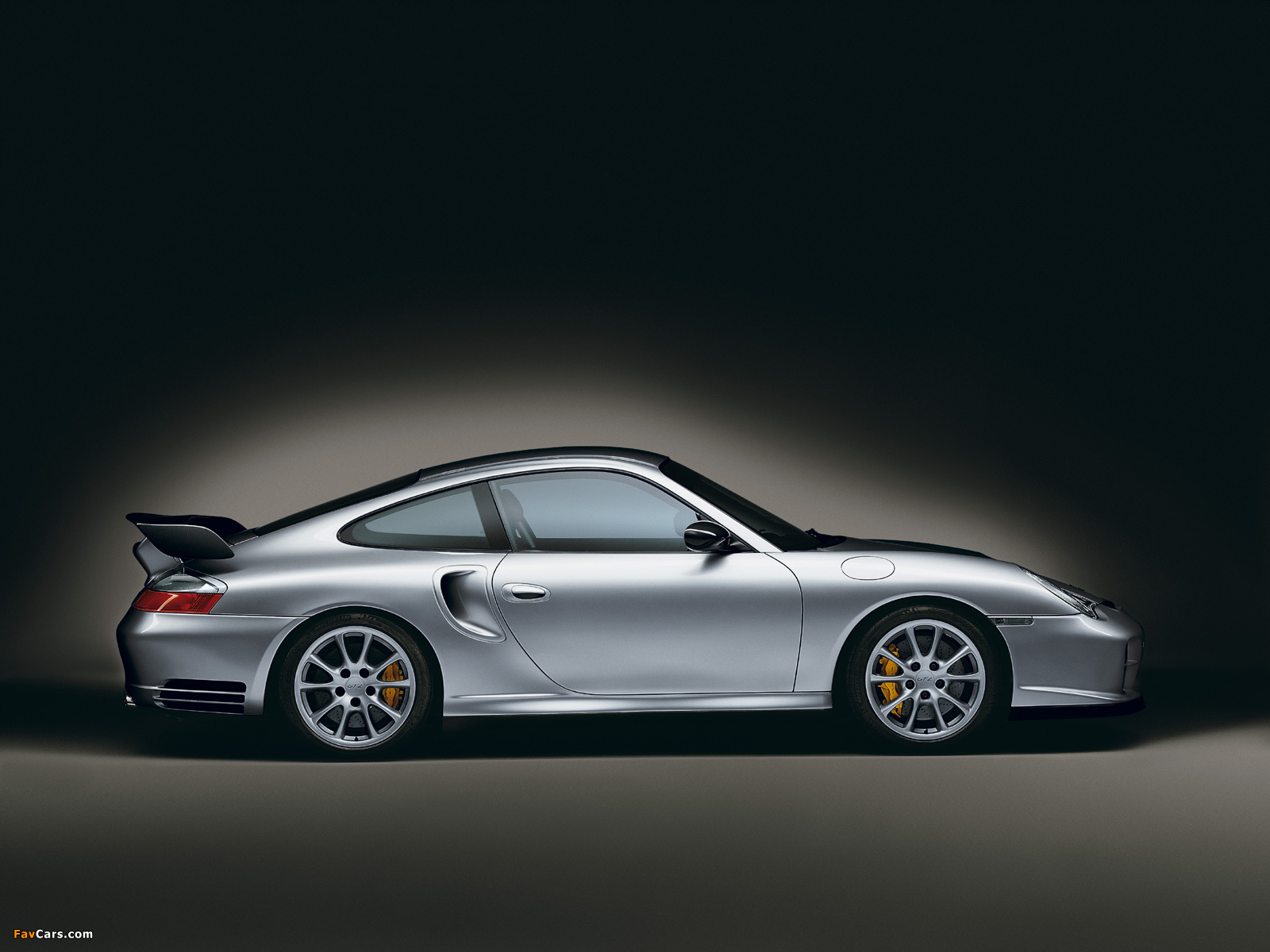 Pictures of Porsche 911 GT2 (996) 2004–05 (1600 x 1200)