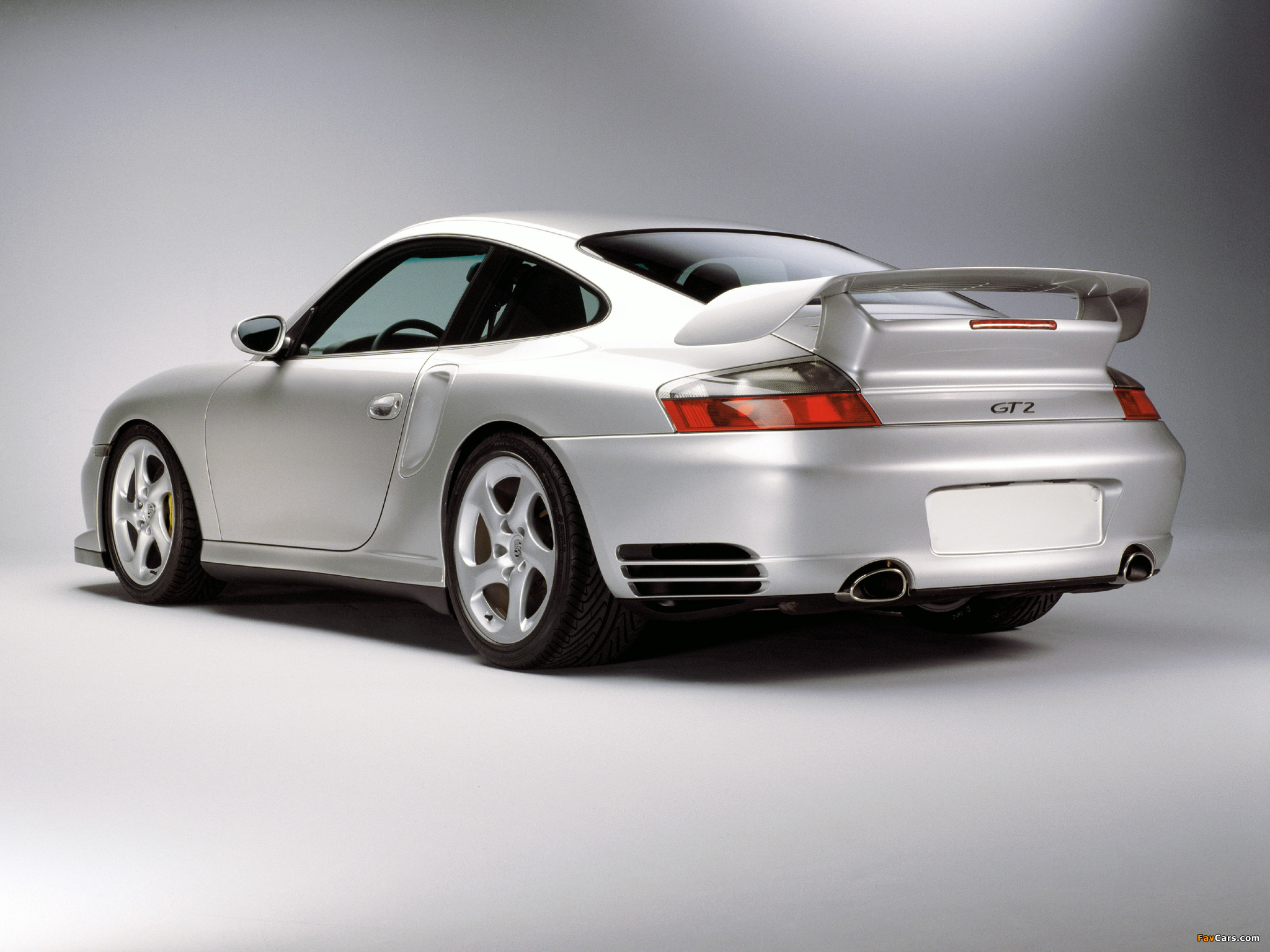 Porsche 911 GT2 (996) 2001–03 pictures (2048 x 1536)