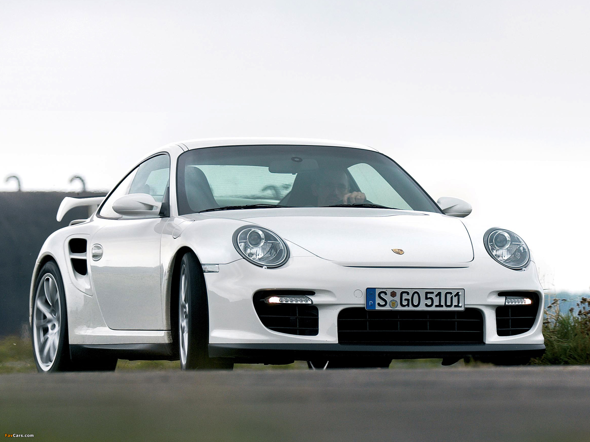 Porsche 911 GT2 (997) 2007–10 pictures (2048 x 1536)