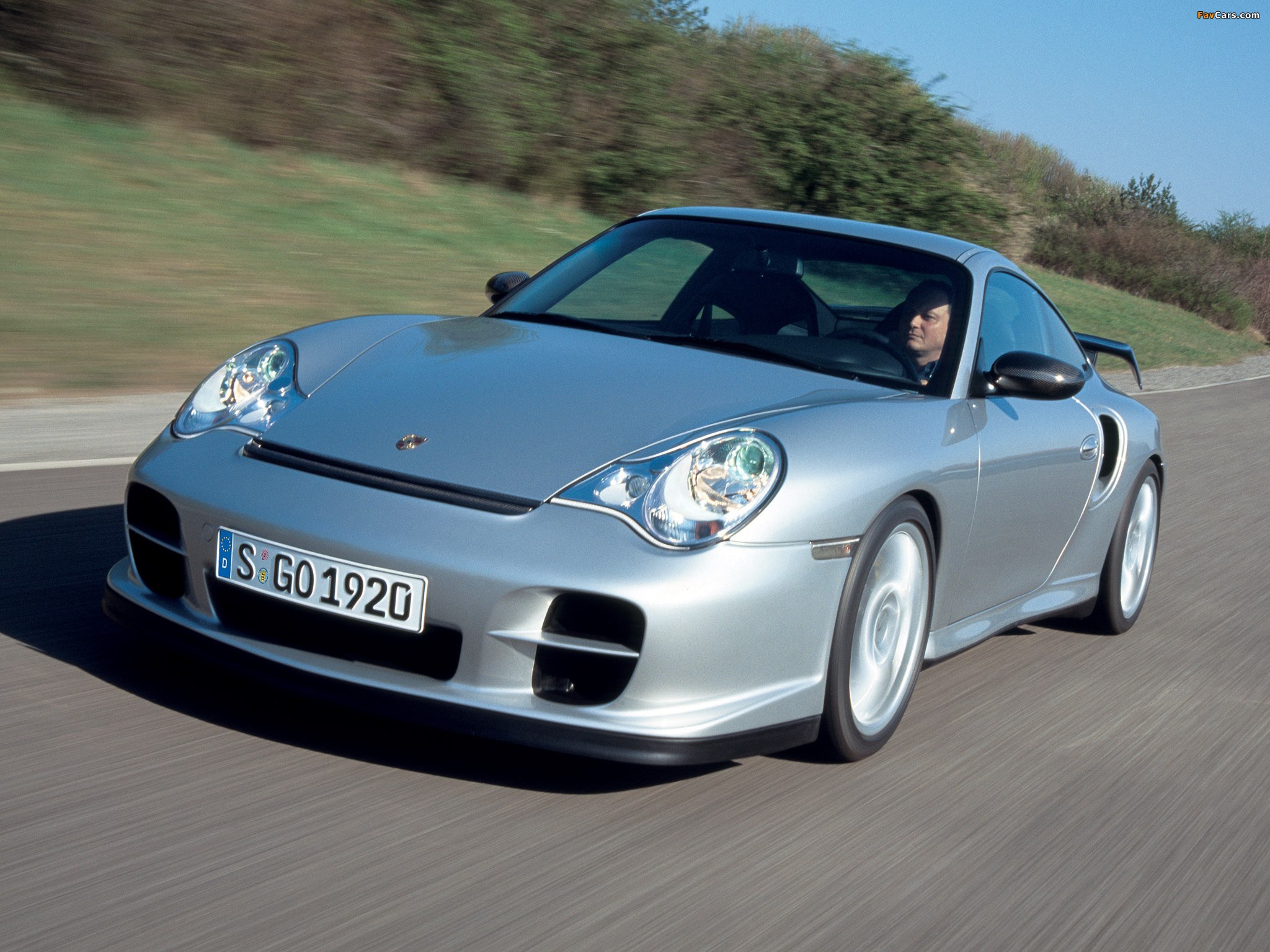 Porsche 911 GT2 (996) 2004–05 images (2048 x 1536)