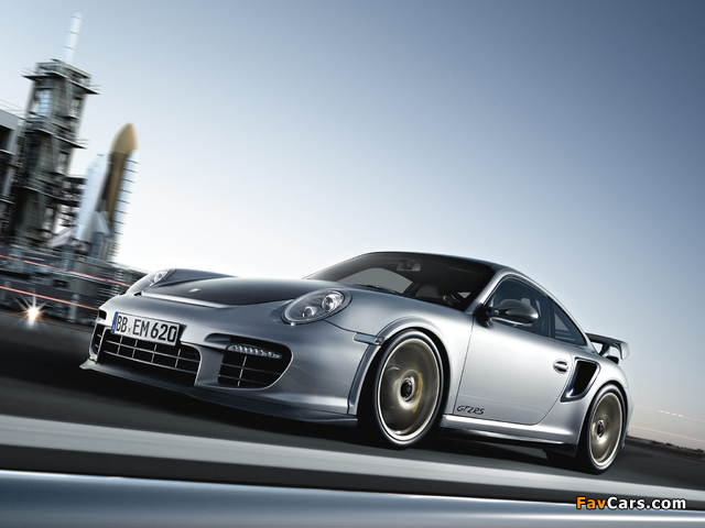 Porsche 911 GT2 RS (997) 2010–11 wallpapers (640 x 480)