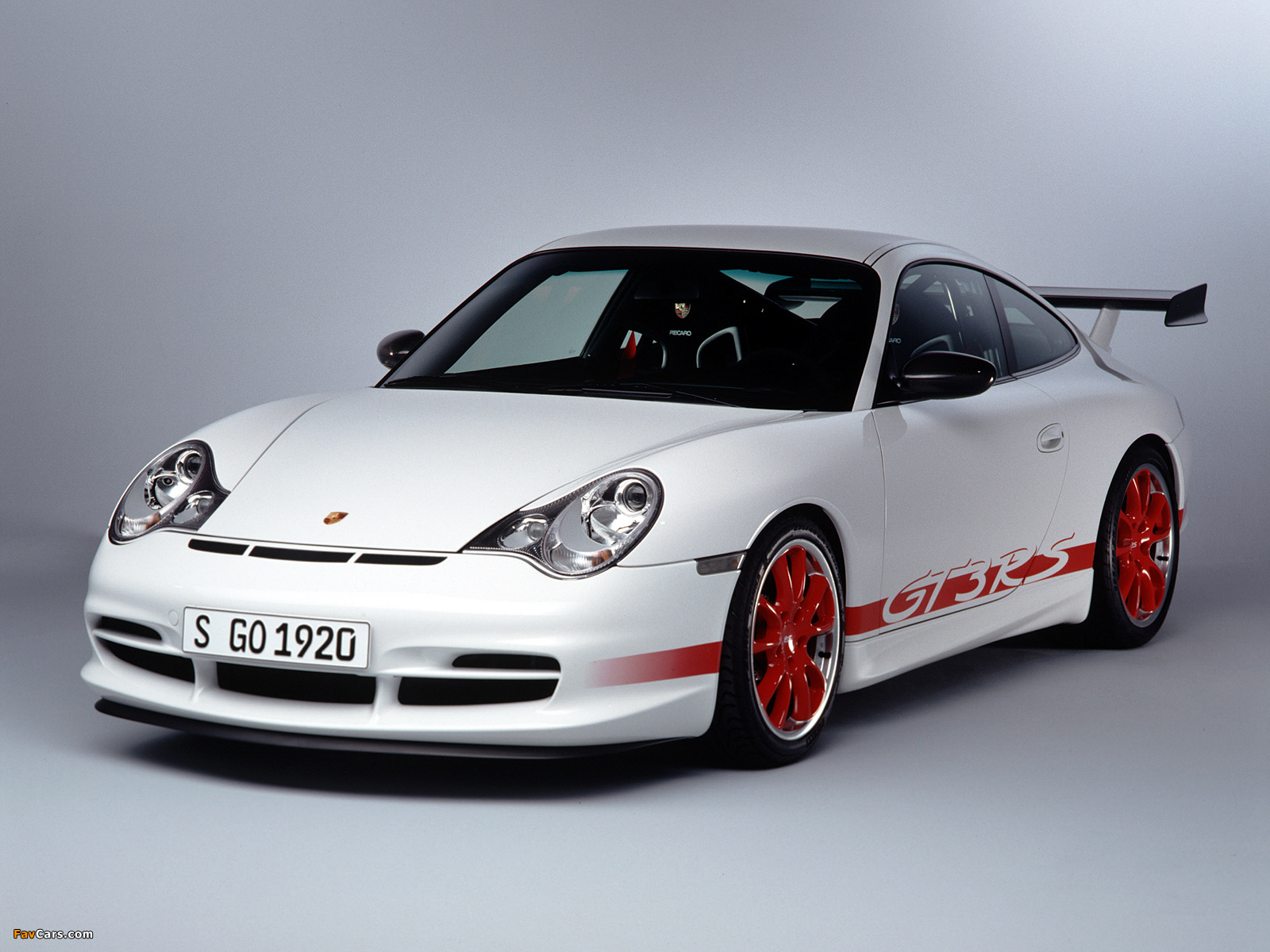 Images of Porsche 911 GT3 RS (996) 2003–05 (1600 x 1200)