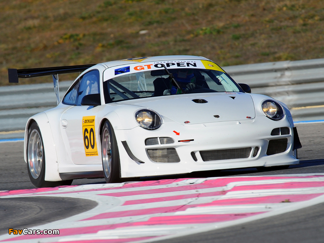 Images of Porsche 911 GT3 R (997) 2009–12 (640 x 480)