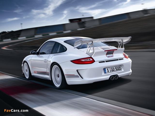 Images of Porsche 911 GT3 RS 4.0 (997) 2011 (640 x 480)