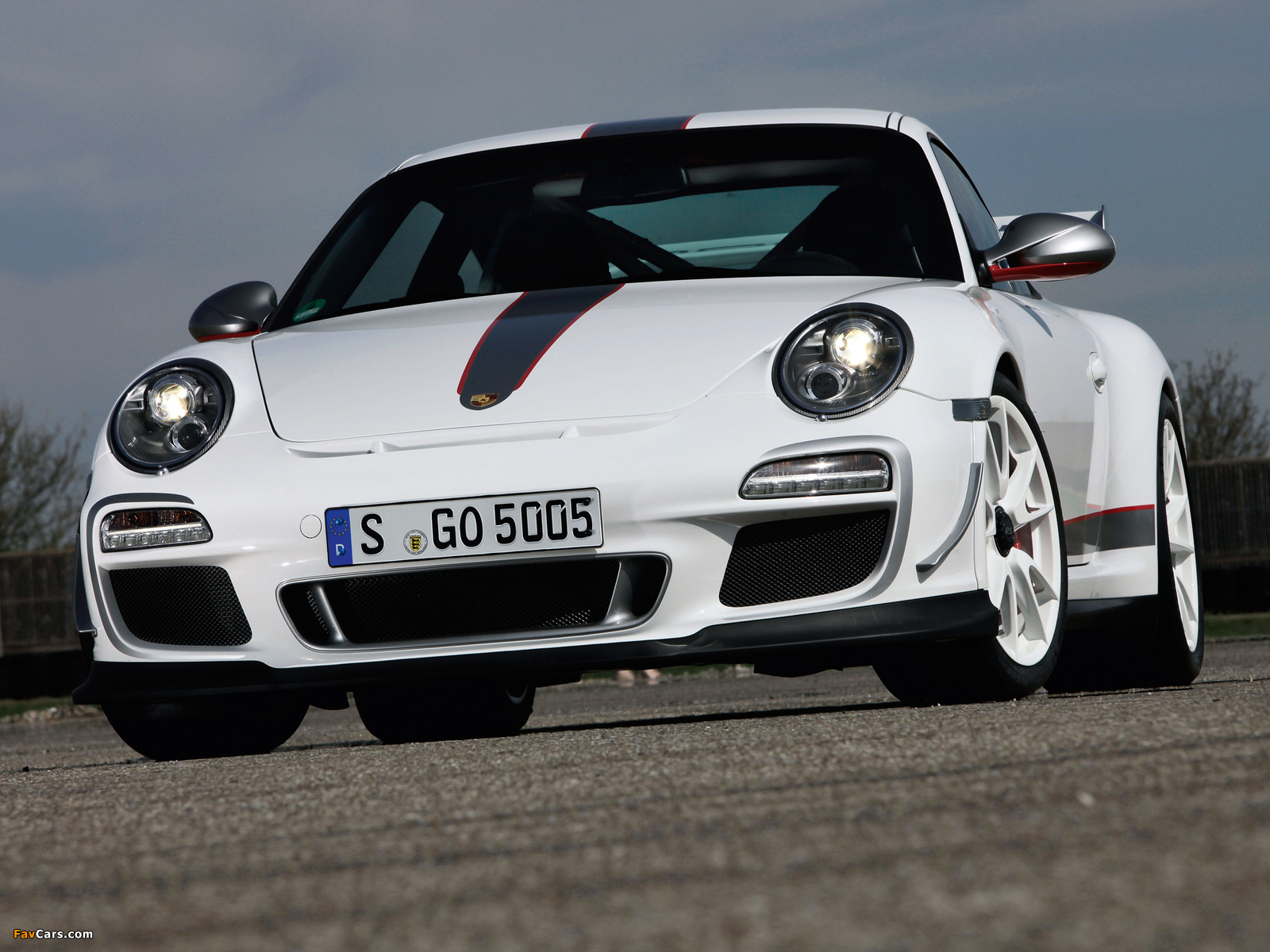 Images of Porsche 911 GT3 RS 4.0 (997) 2011 (1600 x 1200)