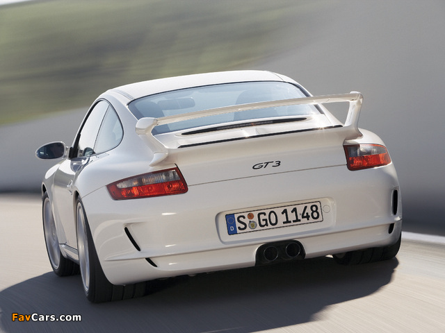 Images of Porsche 911 GT3 (997) 2006–09 (640 x 480)