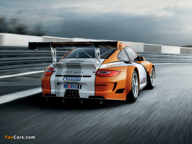 Photos of Porsche 911 GT3 R Hybrid (997) 2010 (640 x 480)