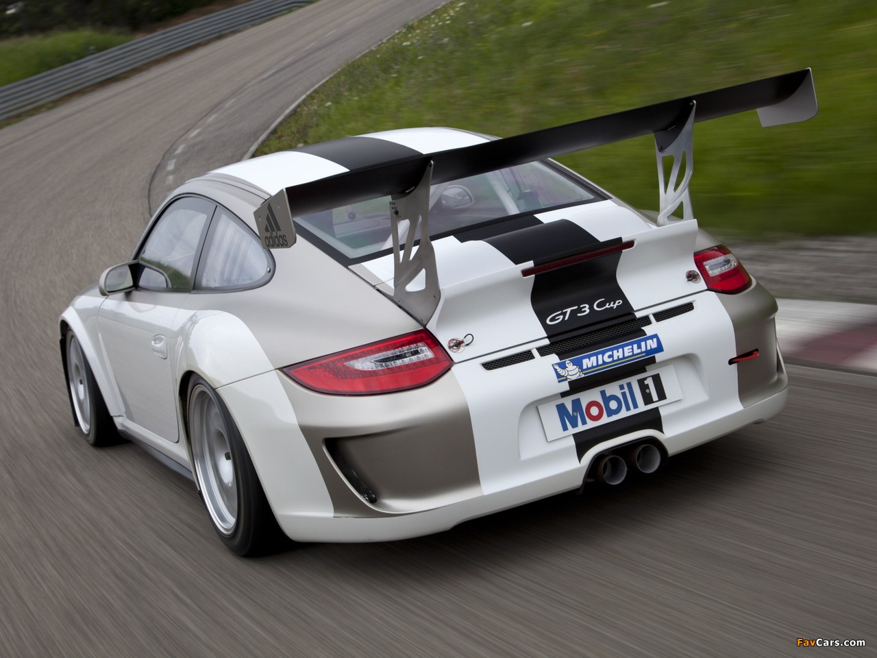 Photos of Porsche 911 GT3 Cup (997) 2011–12 (1280 x 960)