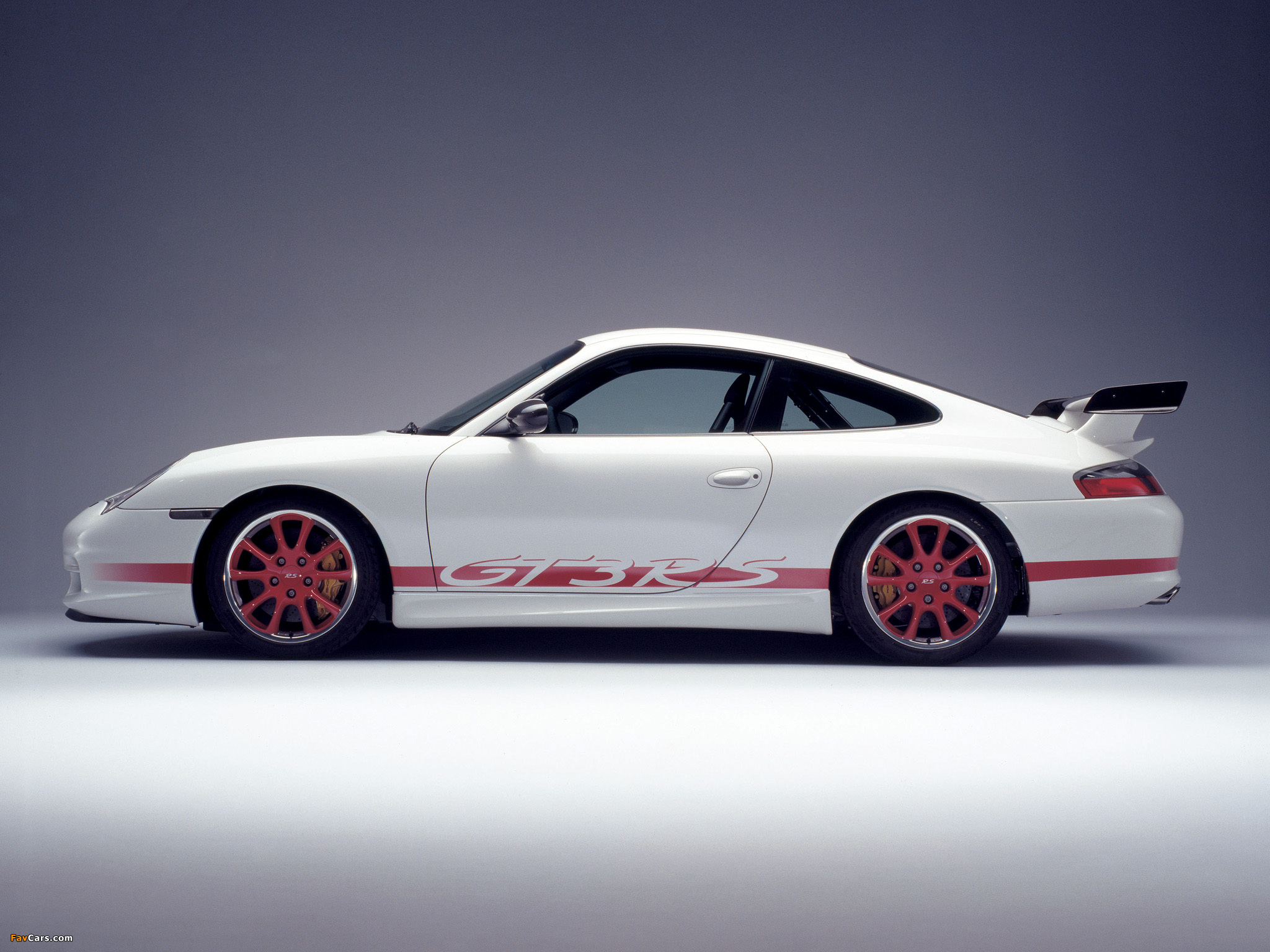 Pictures of Porsche 911 GT3 RS (996) 2003–05 (2048 x 1536)