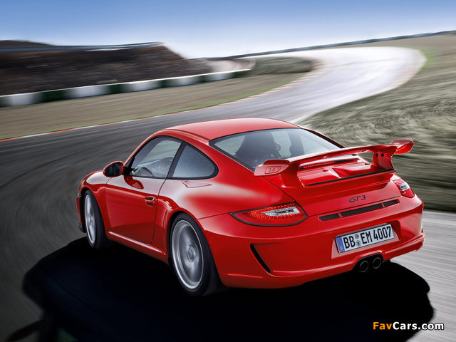 Porsche 911 GT3 (997) 2009–13 pictures (640 x 480)