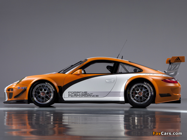 Porsche 911 GT3 R Hybrid 2.0 (997) 2011 photos (640 x 480)